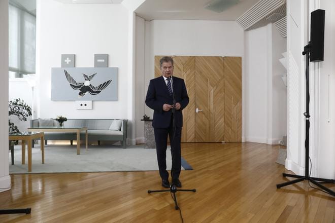 Sauli Niinistö ilmoitti maanantaina hakevansa jatkokautta valitsijayhdistyksen kautta. KUVA: JOEL MAISALMI