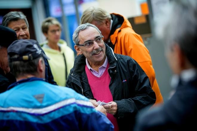Ben Zyskowicz valittiin eduskuntaan vuonna 1979. Hän sanoo, että poliittiseen väittelyyn on aina kuulunut tarkoituksellinen väärinymmärtäminen ja jopa vastapuolen motiivien kyseenalaistaminen. KUVA: JAAKKO ELENIUS