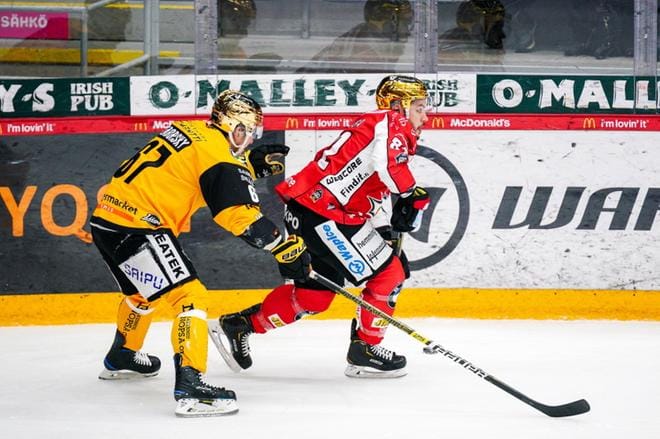 Chris DeSousa kantaa Sportin kultakypärää myös tänä iltana. KUVA: SAMPPA TOIVONEN