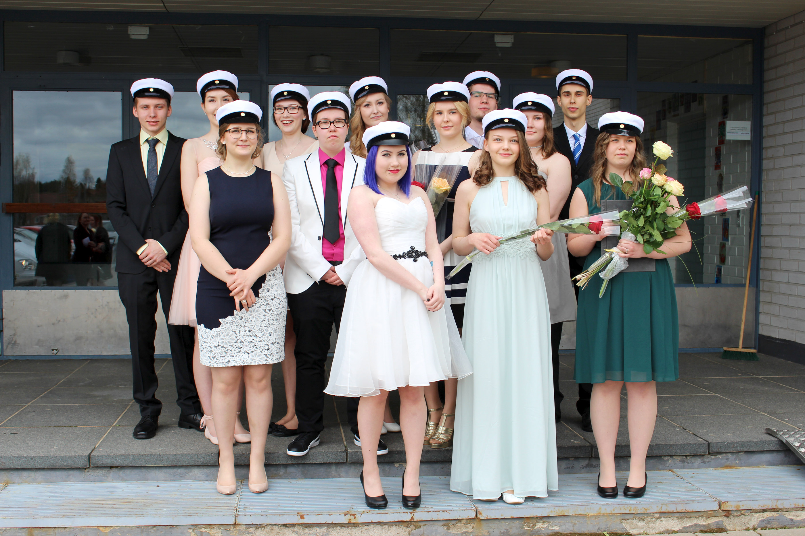 Siikalatvalla valkolakin saivat Mirko Autio, Helmi Keihäskoski, Aapo Kinnunen, Veera Leipälä, Eeva-Leena Myllykangas, Laura Paavola, Iida Pennanen, Niko Rautalin, Milja Rautio, Jenna Rita, Veikka Ritola, Laura Savilampi, Hanna Tahvola ja Henna Tervonen. Yksi ylioppilaista puuttui juhlasta.