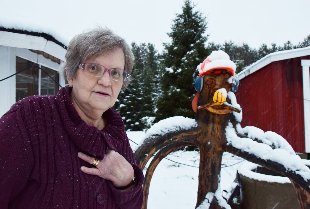 Sirpa-Leena Holappa kaipaa lisää lihaksia vapaaehtoistyöhön. Pelastakaa Lapset ry:n Siikajoen osastolla on huutava pula aktiiveista.