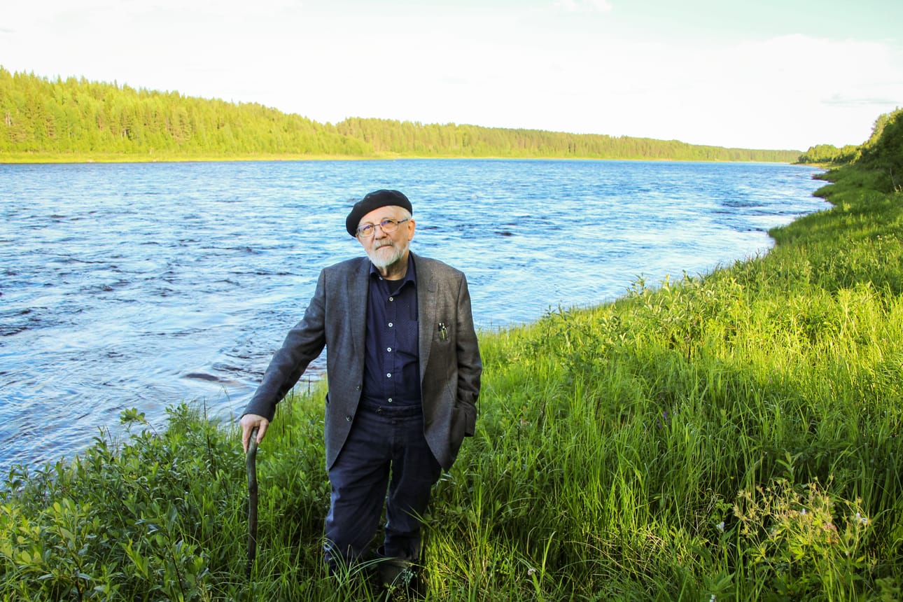 Kirjailija Bengt Pohjanen sanoo eläneensä "82 vuotta hauskaa ja hyvvää elämää". Hän on kotoisin Pajalan kunnassa Tornionjokivarressa sijaitsevasta Kassan kylästä.