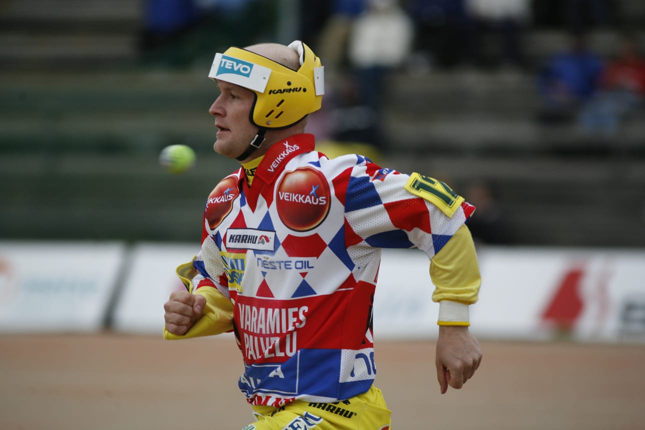 Antti Mäkelä on PattUn superpesisjoukkueen uusi kakkospelinjohtaja.