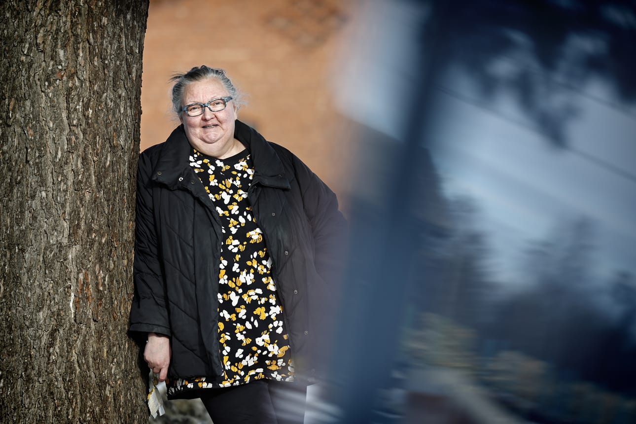 Rakastettu näyttelijä Laura Jurkka joutui jättämään työnsä hieman päälle viisikymppisenä vakavan sydänsairauden vuoksi.