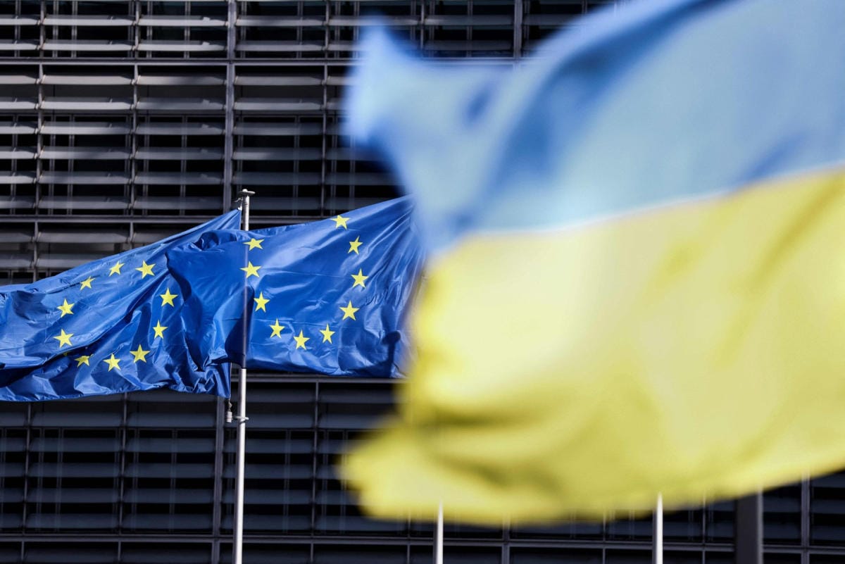 Ylimääräinen EU-huippukokous alkaa Brysselissä maanantaina. LEHTIKUVA/AFP
