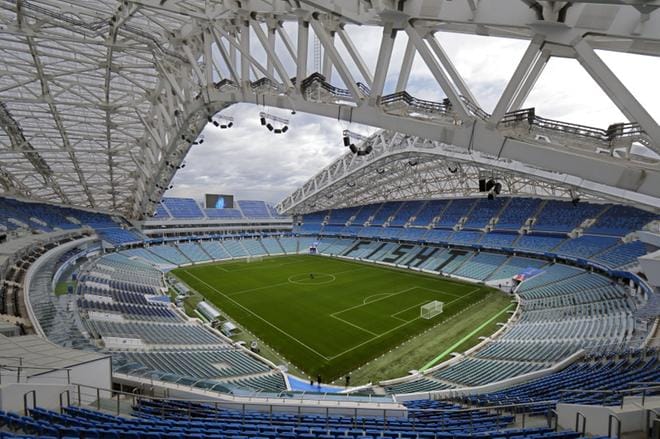 Sotshin stadion on yksi ensi kesän MM-kisojen areenoista. KUVA: Juri Kochetkov/EPA
