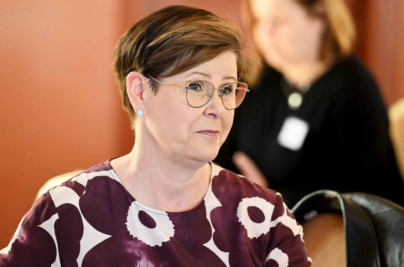 SAK ja sen jäsenliitot aloittavat ensi viikolla poliittiset työtaistelutoimet vastalauseena hallituksen kaavailemia työelämäheikennyksiä ja sosiaaliturvaleikkauksia vastaan. SAK:n hallituksen varapuheenjohtaja Katja Syvärinen kertoi, että SAK on ilmoittanut asiasta pääministeri Petteri Orpolle (kok.) ja valtiovarainministeri Riikka Purralle (ps.). Arkistokuva. LEHTIKUVA / Vesa Moilanen