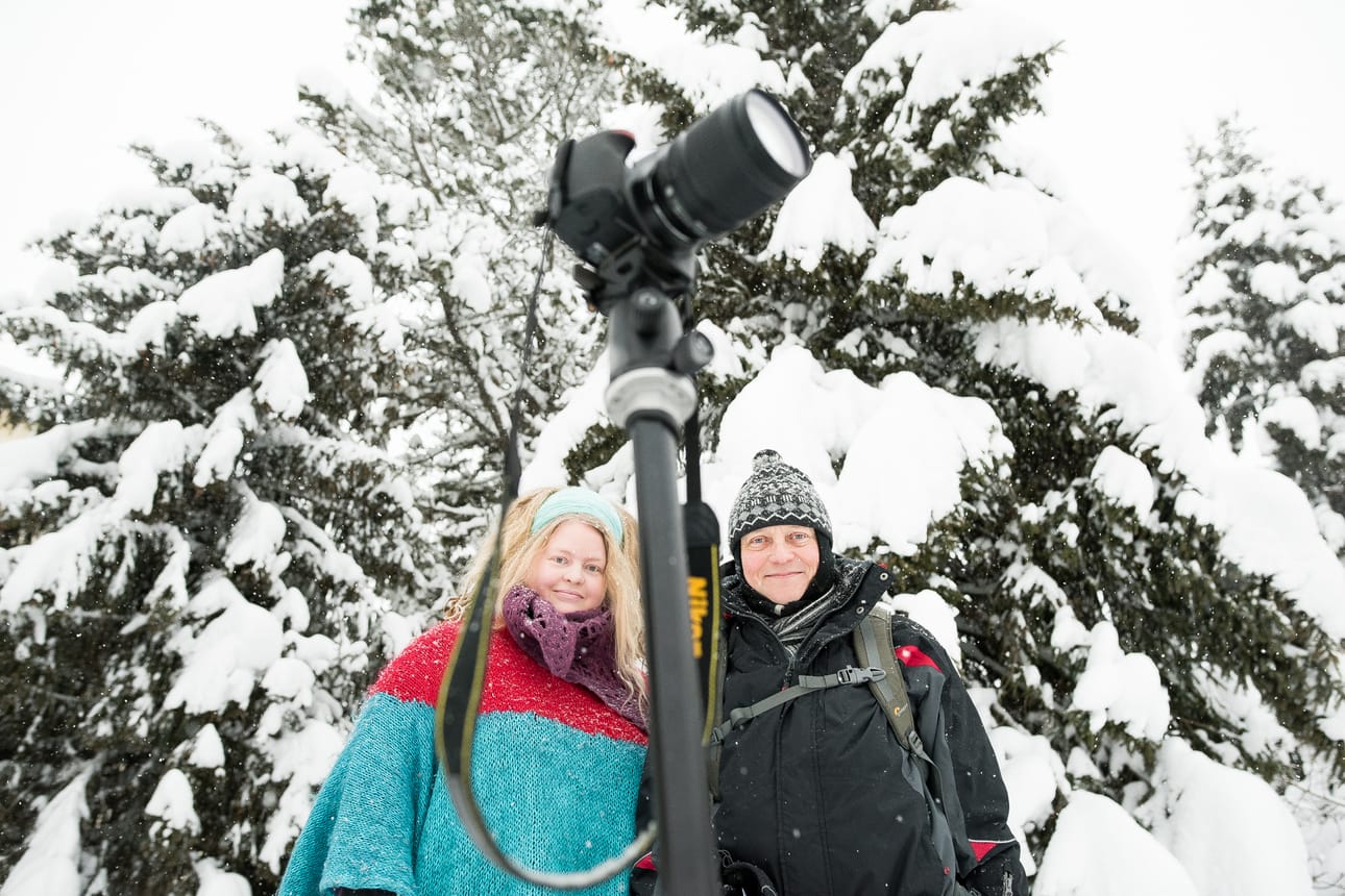 Janette Backman ja Kalle Immonen haluavat kuulla erilaisia tarinoita metsäsuhteesta.