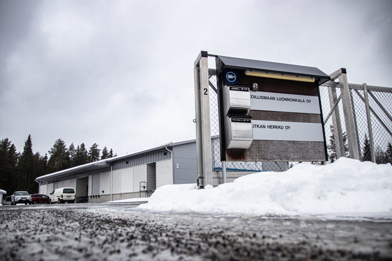Kitkan herkun tuotantotilat rakennuksen kameran puoleisessa päädyssä ovat olleet tyhjillään syksystä lähtien.