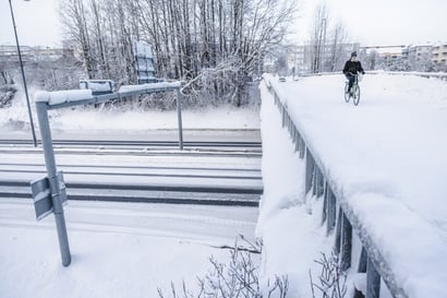 Riistasiltaa odottaa purkutuomio – Rovaniemen keskeisen kevyen liikenteen sillan kunto on heikentynyt entisestään