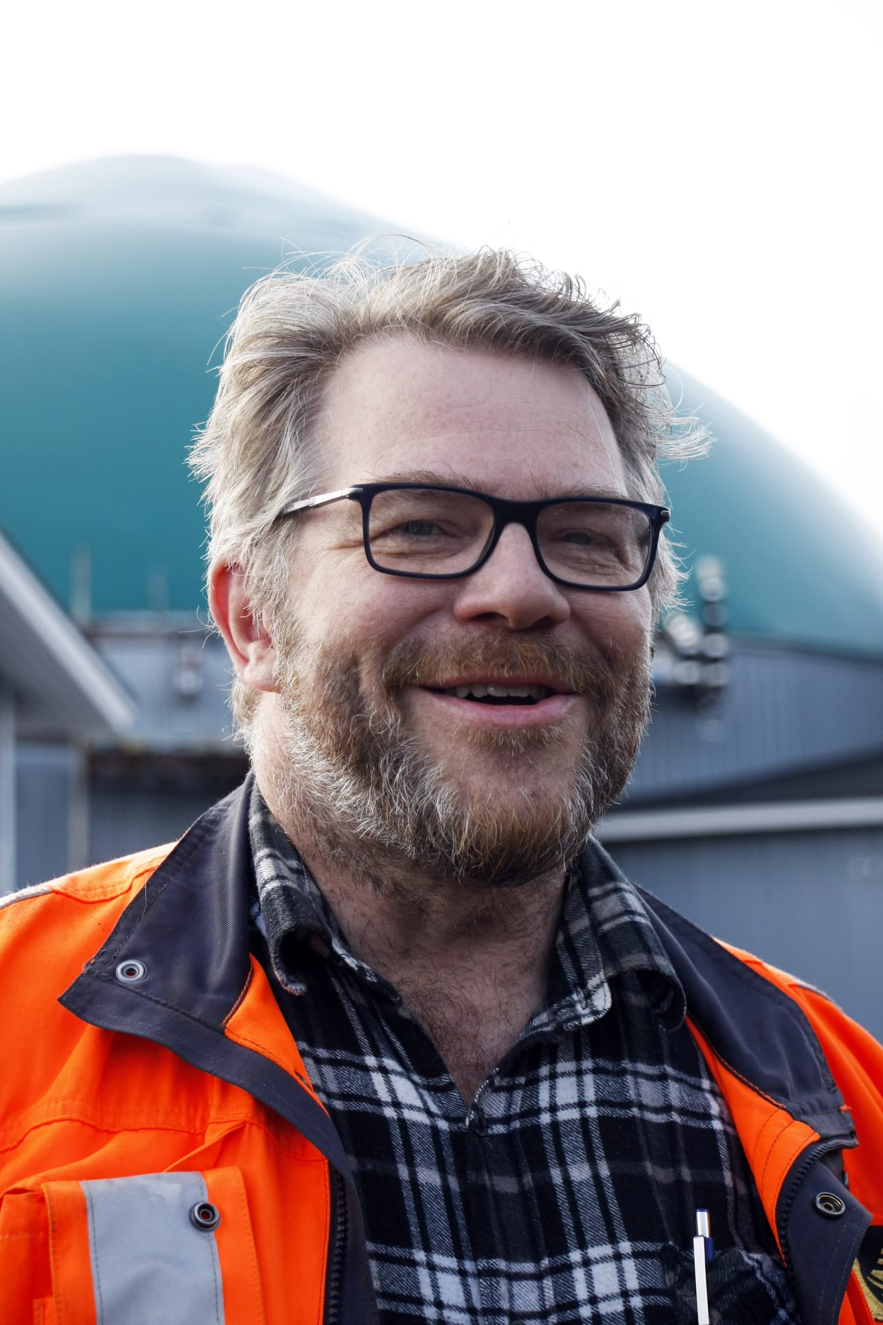 Jahotec Oy:n toimitusjohtaja Jarmo Ahola suunnittelee rakentavansa Rantsilaan biokaasulaitoksen. Kuva Heli Rintala