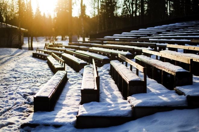 Seinäjoen kaupunki on vuokrannut alueen Törnävänsaaresta Palatsiteatteri Oy:lle kesäteatterikäyttöön. Yritys on haettu konkurssiin. Vielä ei tiedetä, jatkuuko kesäteatteritoiminta myös ensi kesänä. KUVA: KRISTA LUOMA