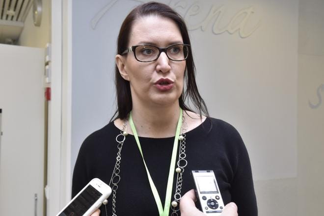 Puoluesihteereillä on keskustan Riikka Pirkkalaisen mukaan yksimielisyys siitä, ettei maakuntavaaleja voida järjestää ennen eurovaaleja. KUVA: KIMMO PENTTINEN