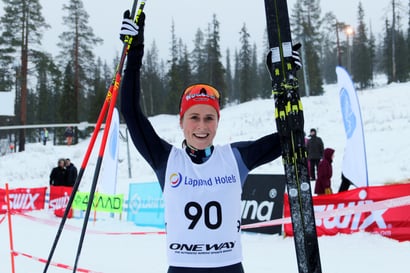 Maailmanluokan hiihtovauhtia Oloksella – Iivo Niskanen ja Katharina Hennig ylivoimaisia voittajia