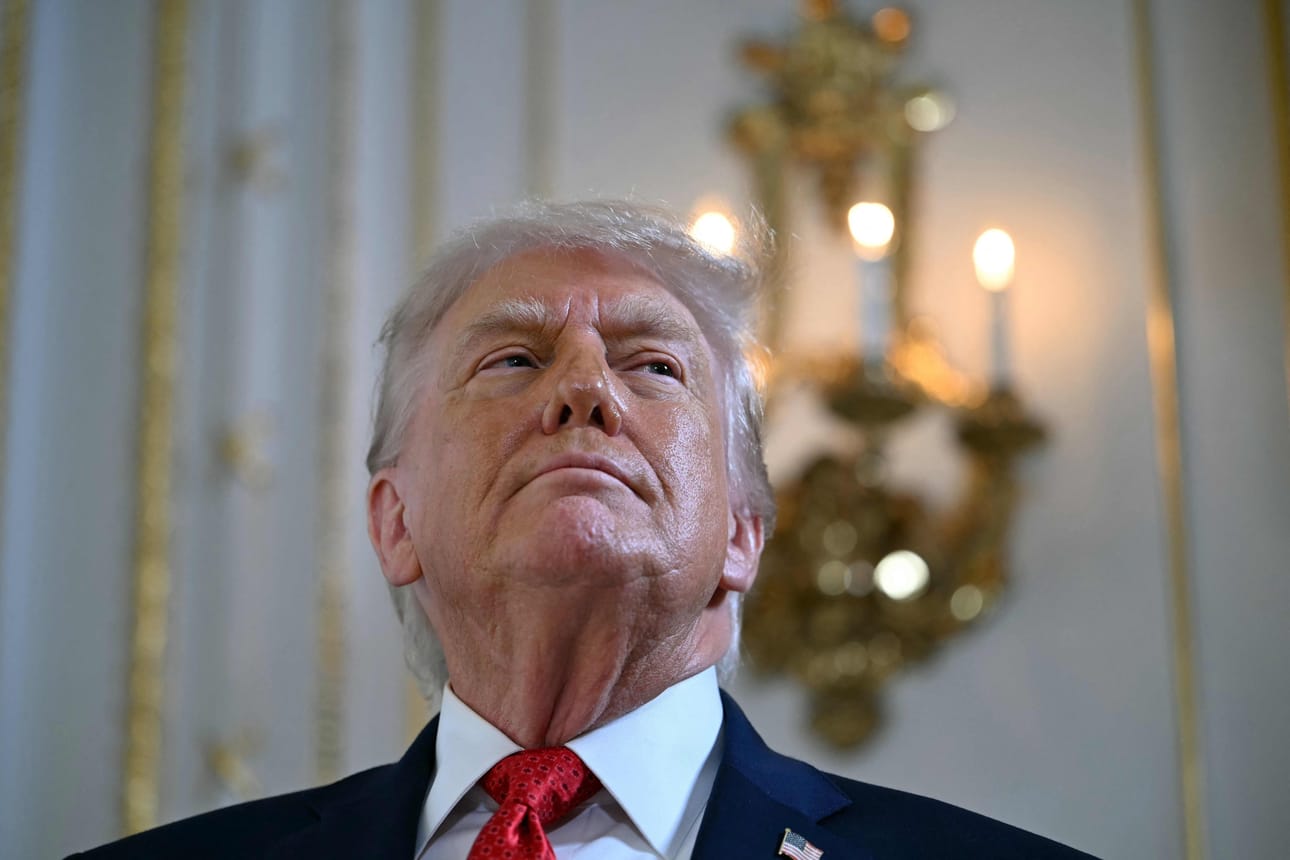 Donald Trump uhkaa nyt useita Nato-liittolaismaitaan tuontitulleilla, kunnes Yhdysvallat on saanut ostaa Grönlannin itselleen. Myös Suomi on tullilistalla.