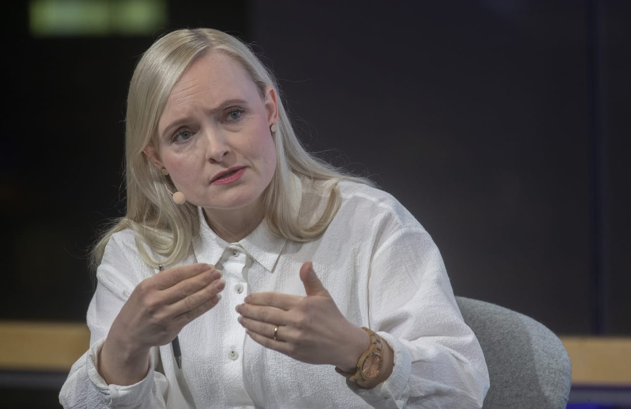 Vihreiden puheenjohtaja Maria Ohisalo pitää tiistaina tiedotustilaisuuden, jossa hänen arvellaan kertovat jatkoaikeistaan puheenjohtajana.