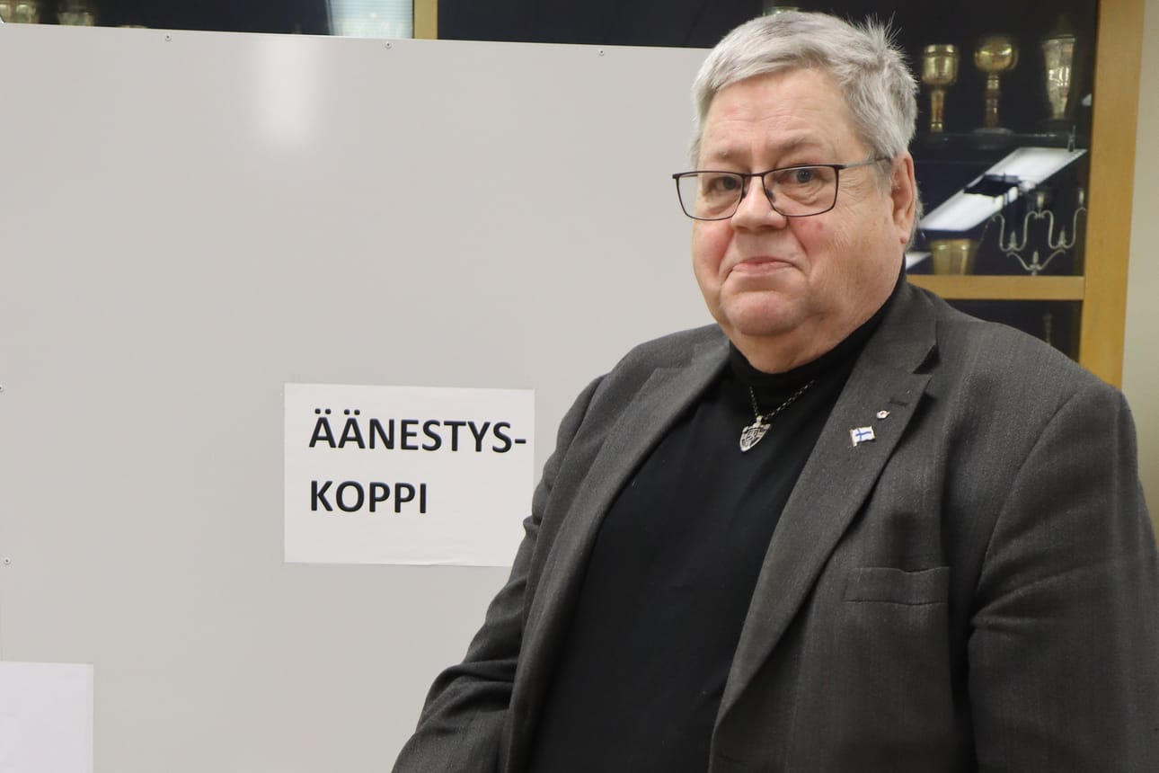 Seppo J. Kauppinen kehuu, että laihialaiset ovat valveutuneita ja fiksuja äänestäjiä.