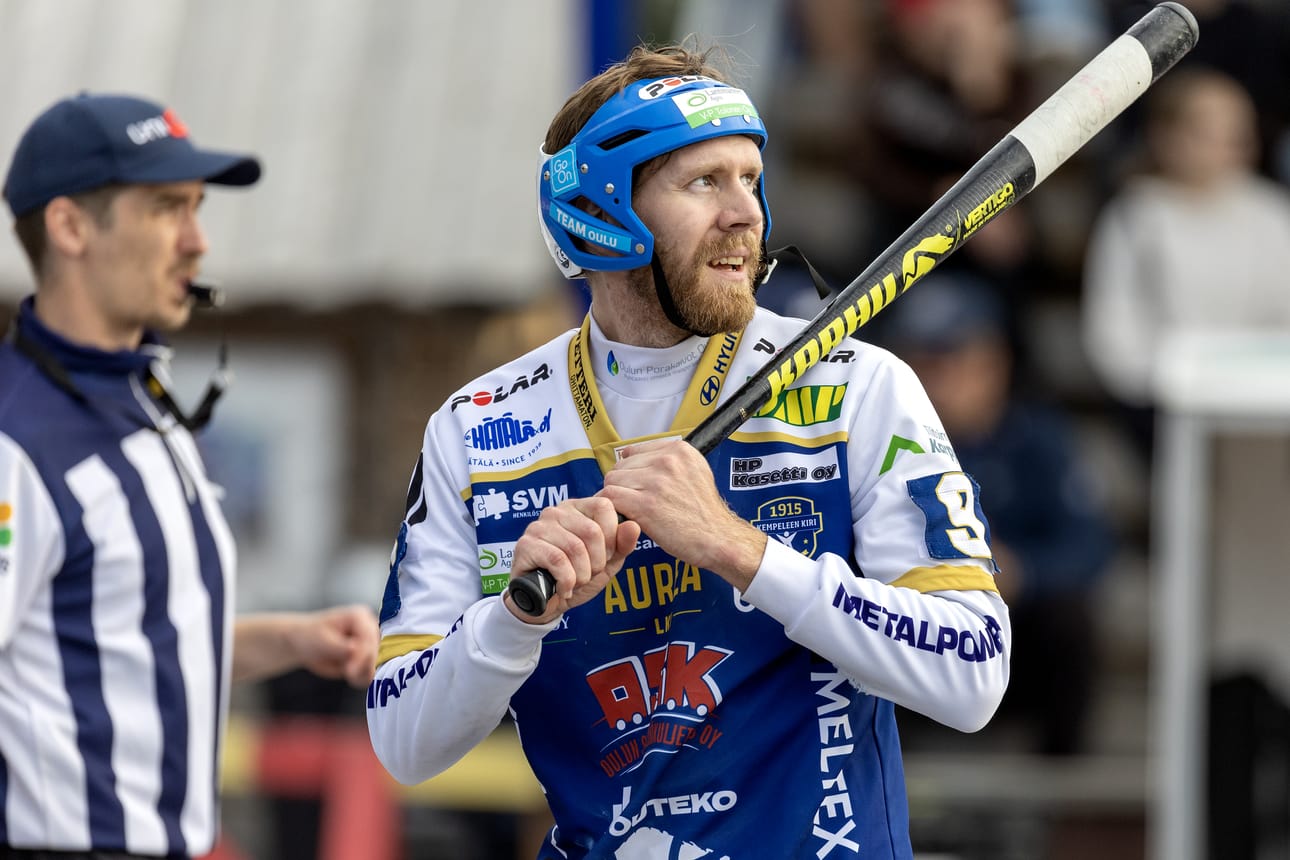 Harvoin lyöntivastuuta saava Juhani Ojala kiskaisi kunnarin Joensuussa lauantaina.