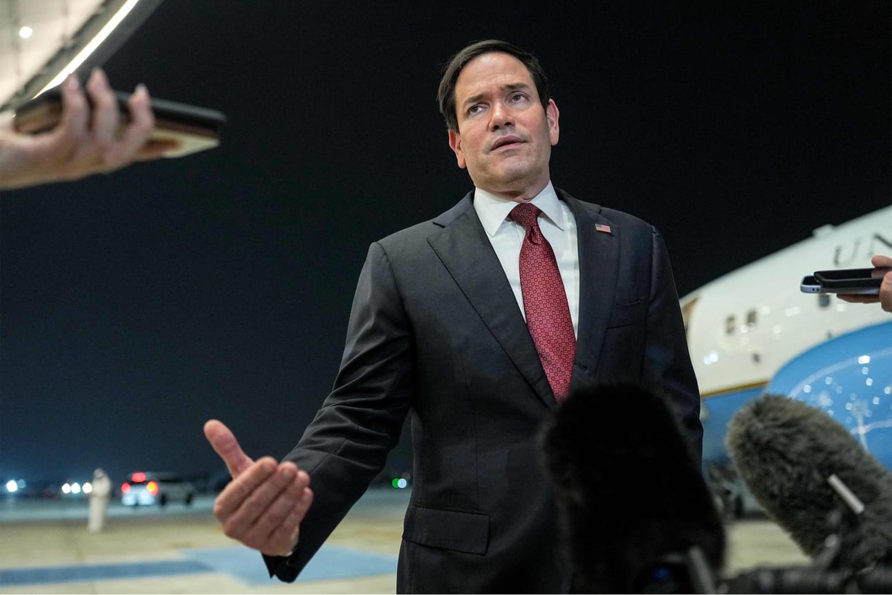 Yhdysvaltain ulkoministeri Marco Rubio tapaa keskiviikkona Abu Dhabissa Arabiemiraattien johtajan ja jatkaa sieltä Kuwaitiin ja Bahrainiin. Bahrainissa Rubio osallistuu Persianlahden yhteistyöneuvoston GCC:n kokoukseen.