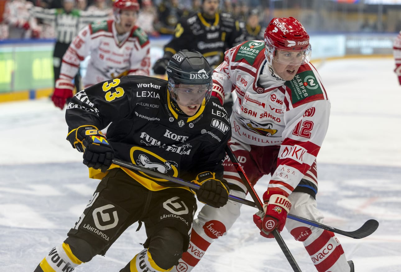 Kärpät ja Sport vääntävät Raksilassa lauantai-illan tärkeistä sarjapisteistä.