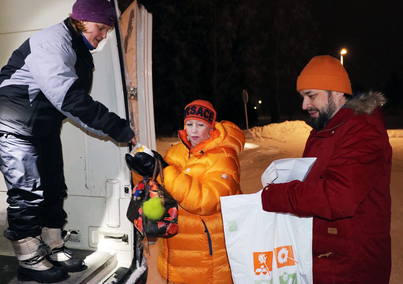Reko-lähiruokarinki kokoontuu joka toinen torstai LImingan terveyskeskuksen parkkipaikalla.
