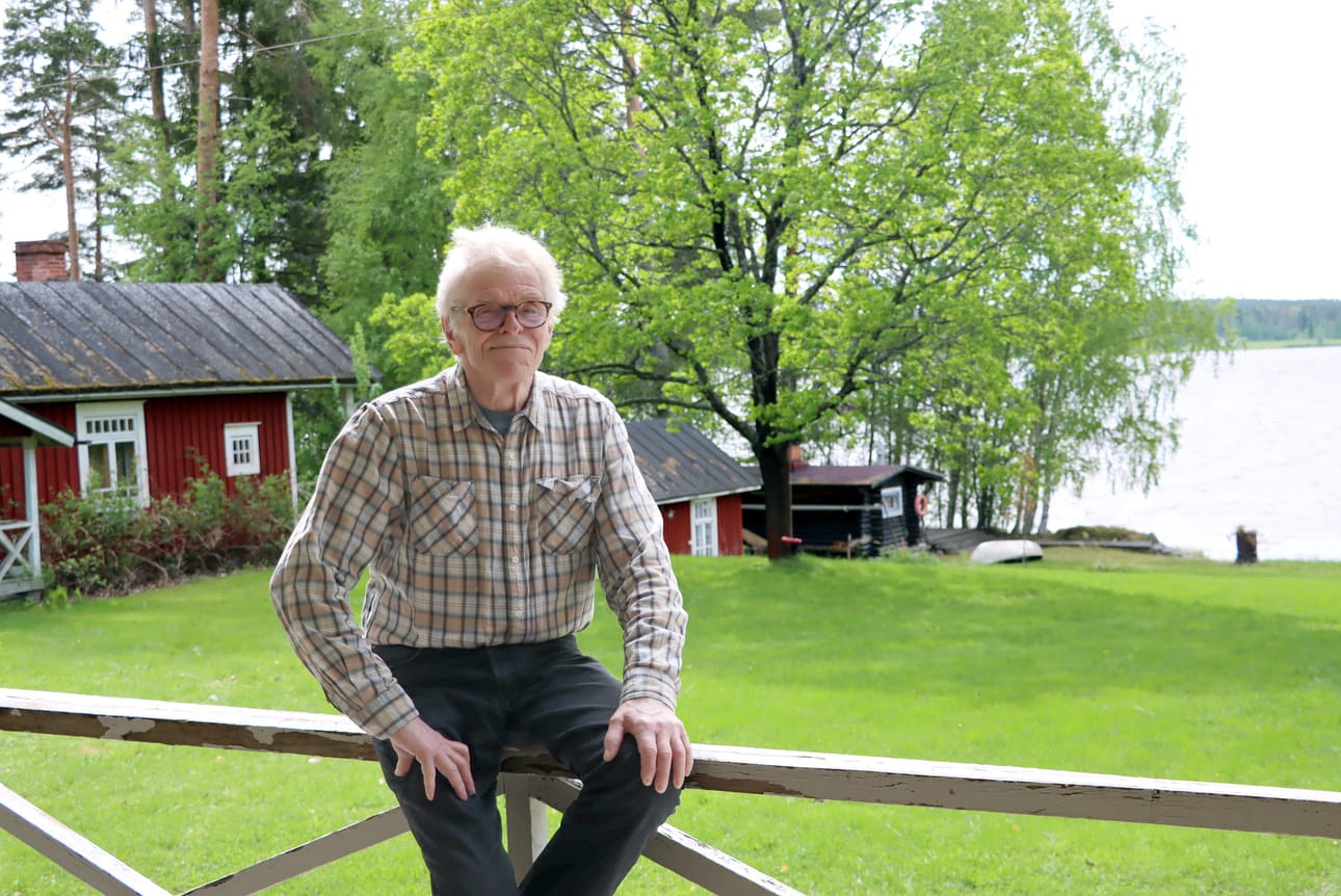 Hiekkarannan majatalo Kuortaneenjärven rannassa on ollut Hobinin suvun omistuksessa vuodesta 1935. Kristian Hobin otti vetovastuun paikasta vuonna 2007.