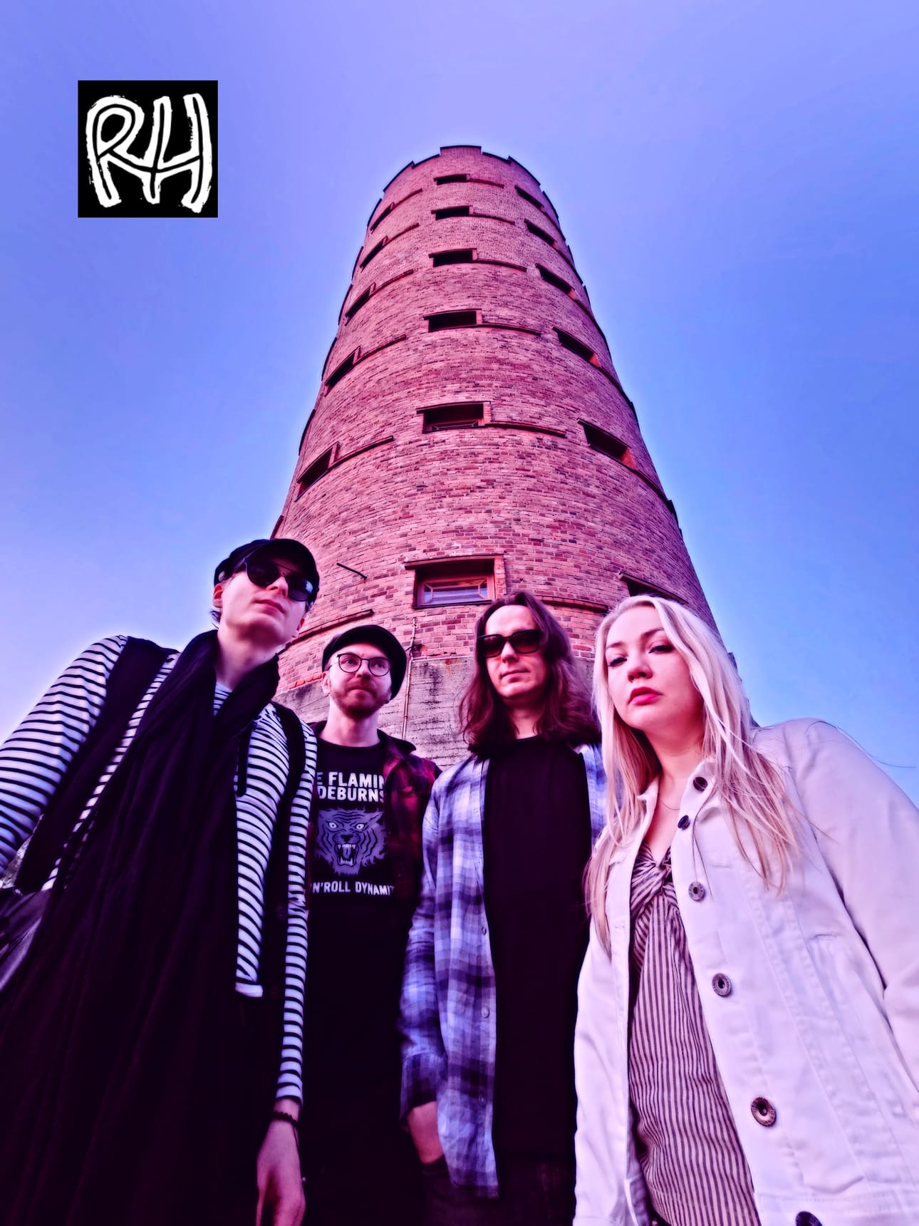 Indierockyhtye Radio Harmi tulee Seinäjoelta.