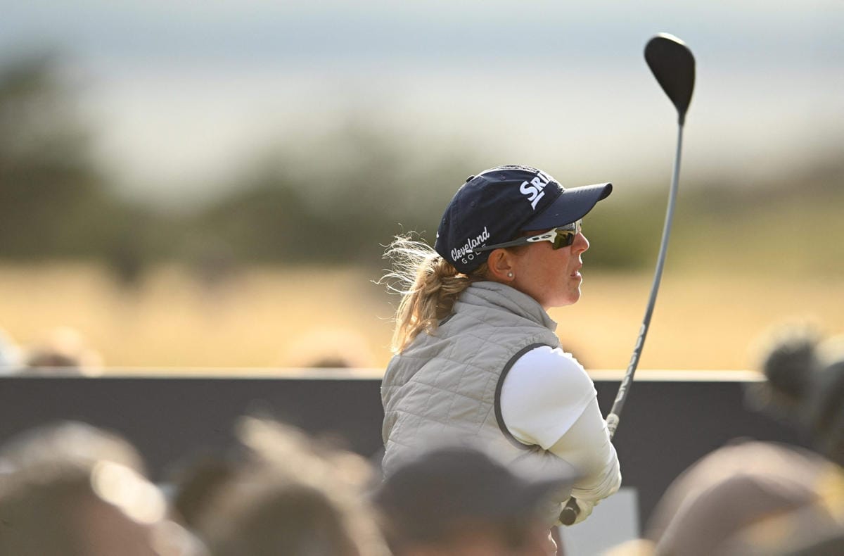 Ashleigh Buhai lähti sunnuntain päätöskierrokselle reilussa johdossa, mutta mestaruusratkaisu nähtiin Muirfieldin kentällä vasta uusinnassa. LEHTIKUVA / AFP