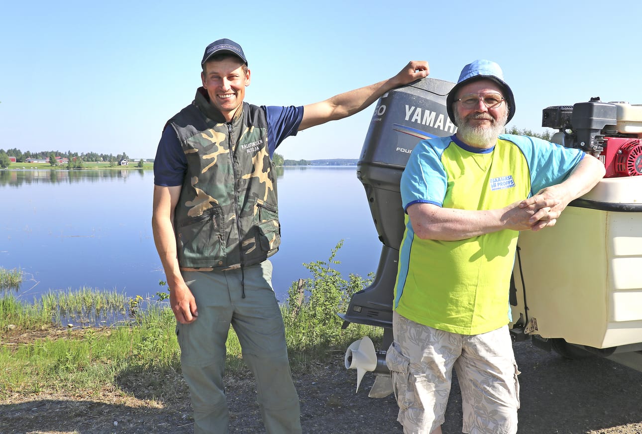 Sampo Savola ja Reijo Salmela ovat kalastuksenvalvojia Järviseudun kalatalousalueella.