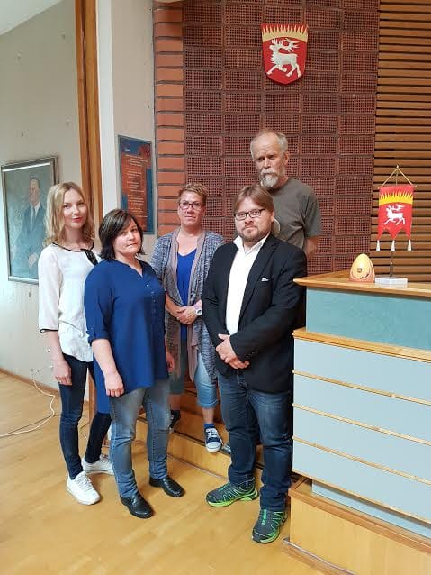 Pekka Virtanen, Mika Flöjt, Vuokko Käsmä (sit.), Marjo Kämäräinen ja Helena Karjalainen (sit.).
