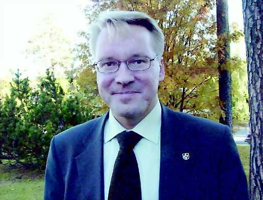 Jari Tolonen on Sotkamon uusi kunnanjohtaja.
