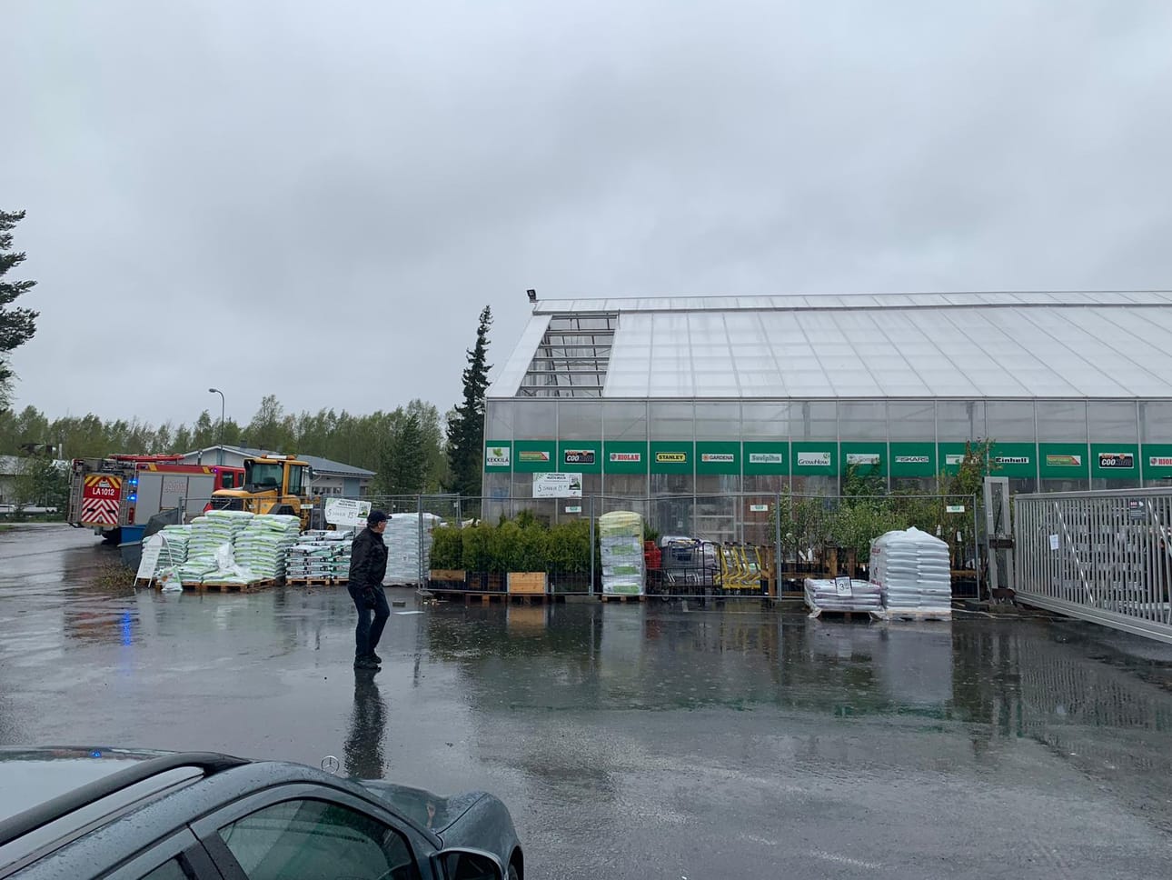 Keminmaan Centtilän katto rikkoutui myrskyssä