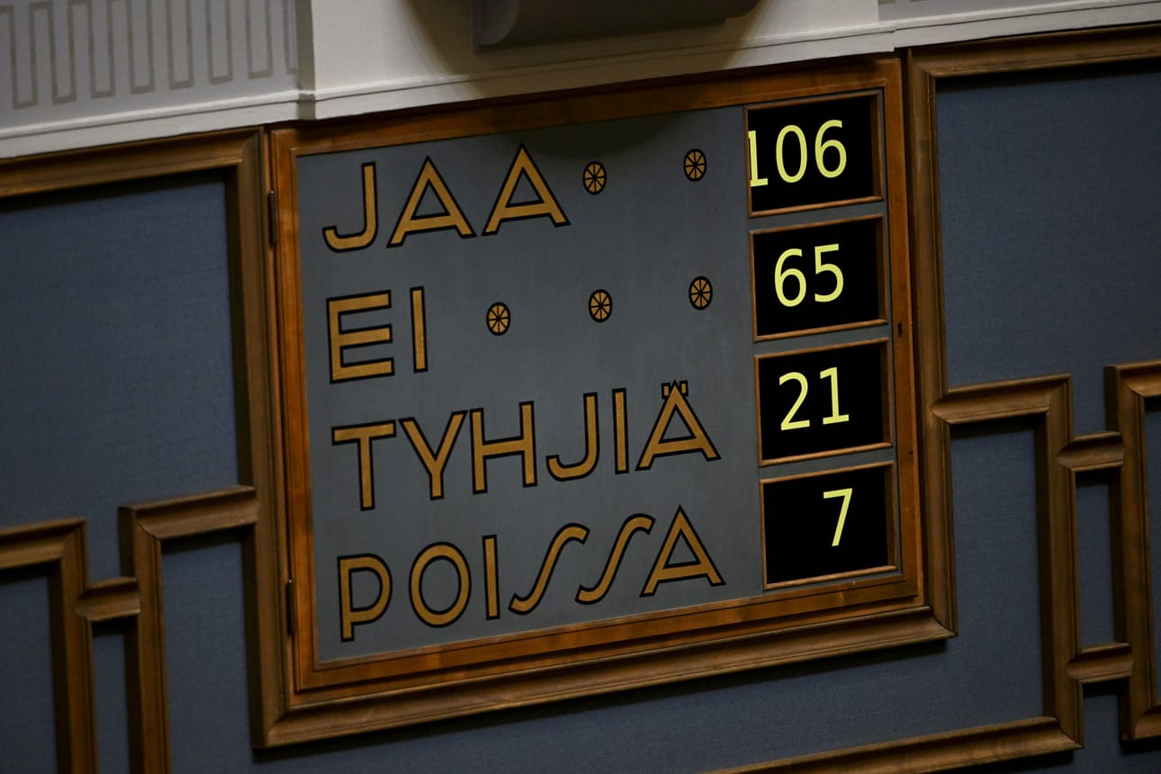 SDP esitti epäluottamusta hallitukselle keskiviikkona, kun eduskunta keskusteli hallituksen rasismitiedonannosta. LEHTIKUVA / Emmi Korhonen