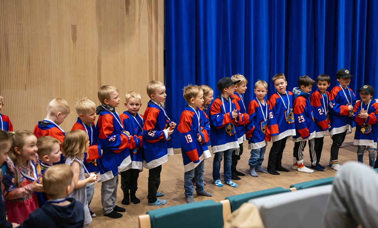 Nuorimpaan päähän on tullut uusia junioreita siinä määrin puheenjohtajaa ilahduttavan runsaasti.