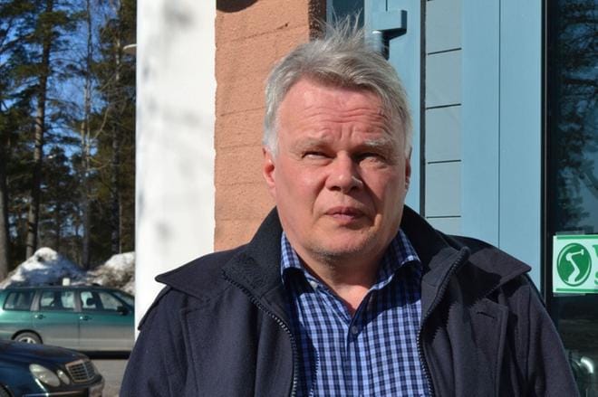Kuntayhtymä Kaksineuvoisen yhtymähallituksen jäsen Harri Ojanperä peräänkuuluttaa säästöjen etsimistä muualta kuin hyvinvointiasemista. KUVA: HARRI MÖLSÄ
