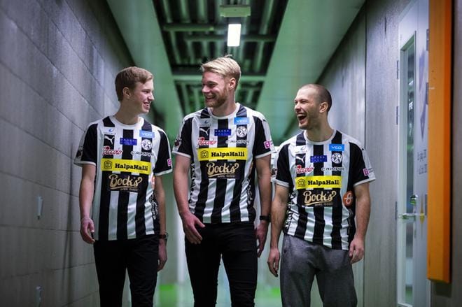 Antonio Almén, Samuel Lindeman ja Joonas Vahtera ovat VPS:n tuoreita sopimuspelaajia. KUVA: JARNO PELLINEN