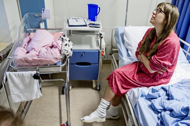 Helena Sorannan kaikki kolme lasta ovat syntyneet Oulaskankaan sairaalassa Oulaisissa Pohjois-Pohjanmaalla. Perheen seuraavat lapset syntyvät todennäköisesti Kajaanissa. Synnytysmatka pitenee silloin sadalla kilometrillä. KUVA: Jukka-Pekka Moilanen
