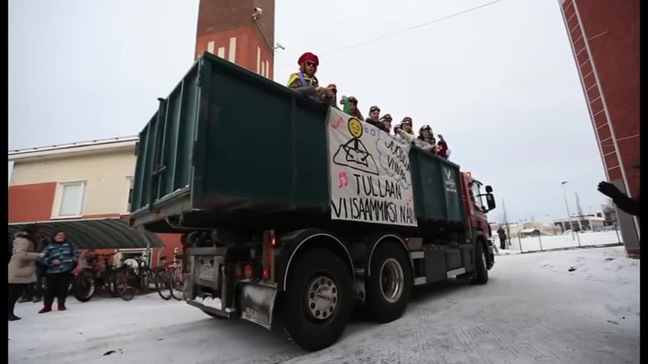 Penkkarit Raahen lukiolla
