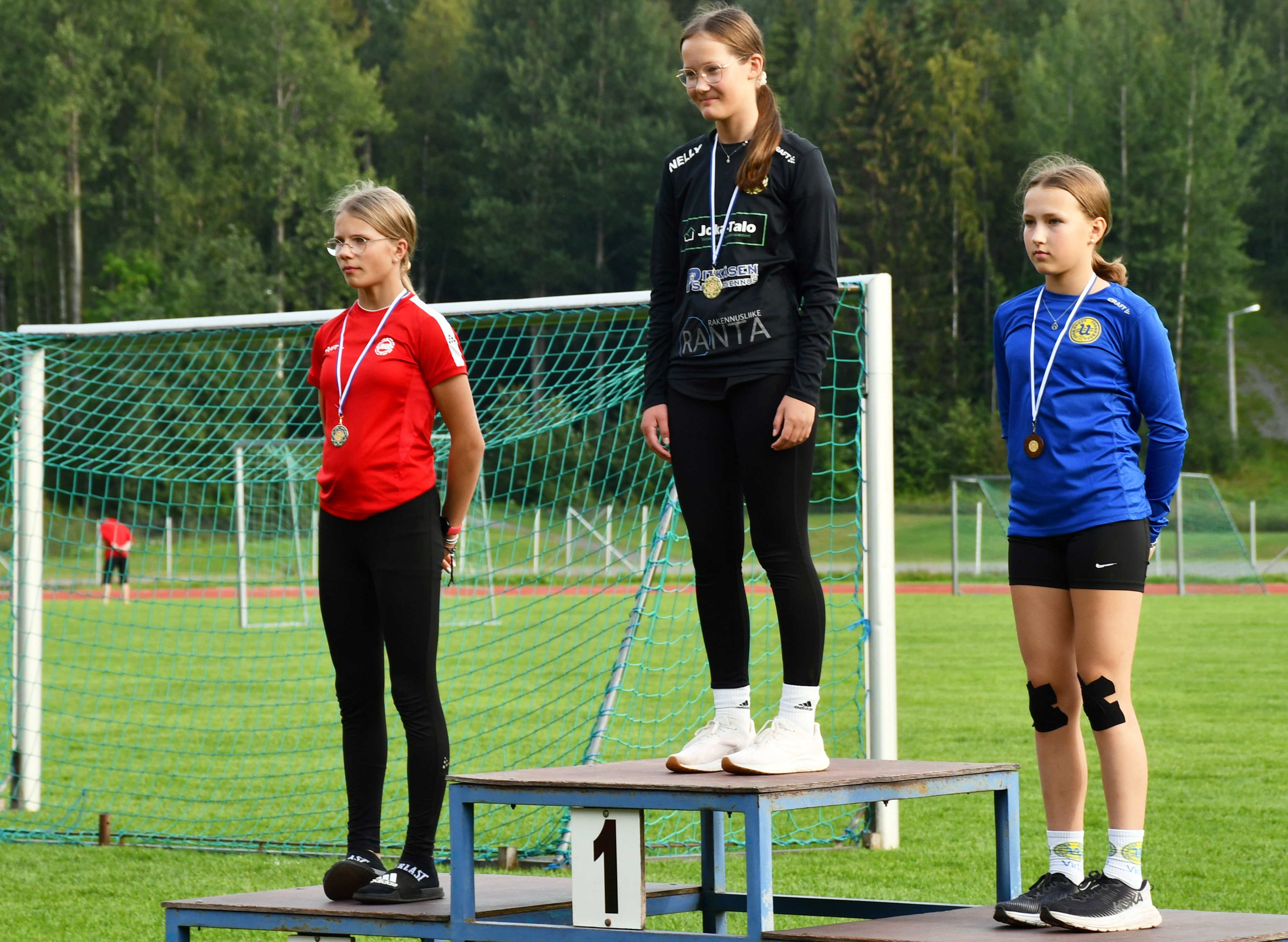Suomenselän kisat jatkuivat Virroilla heitto- ja hyppylajein – katso tästä kaikki tulokset