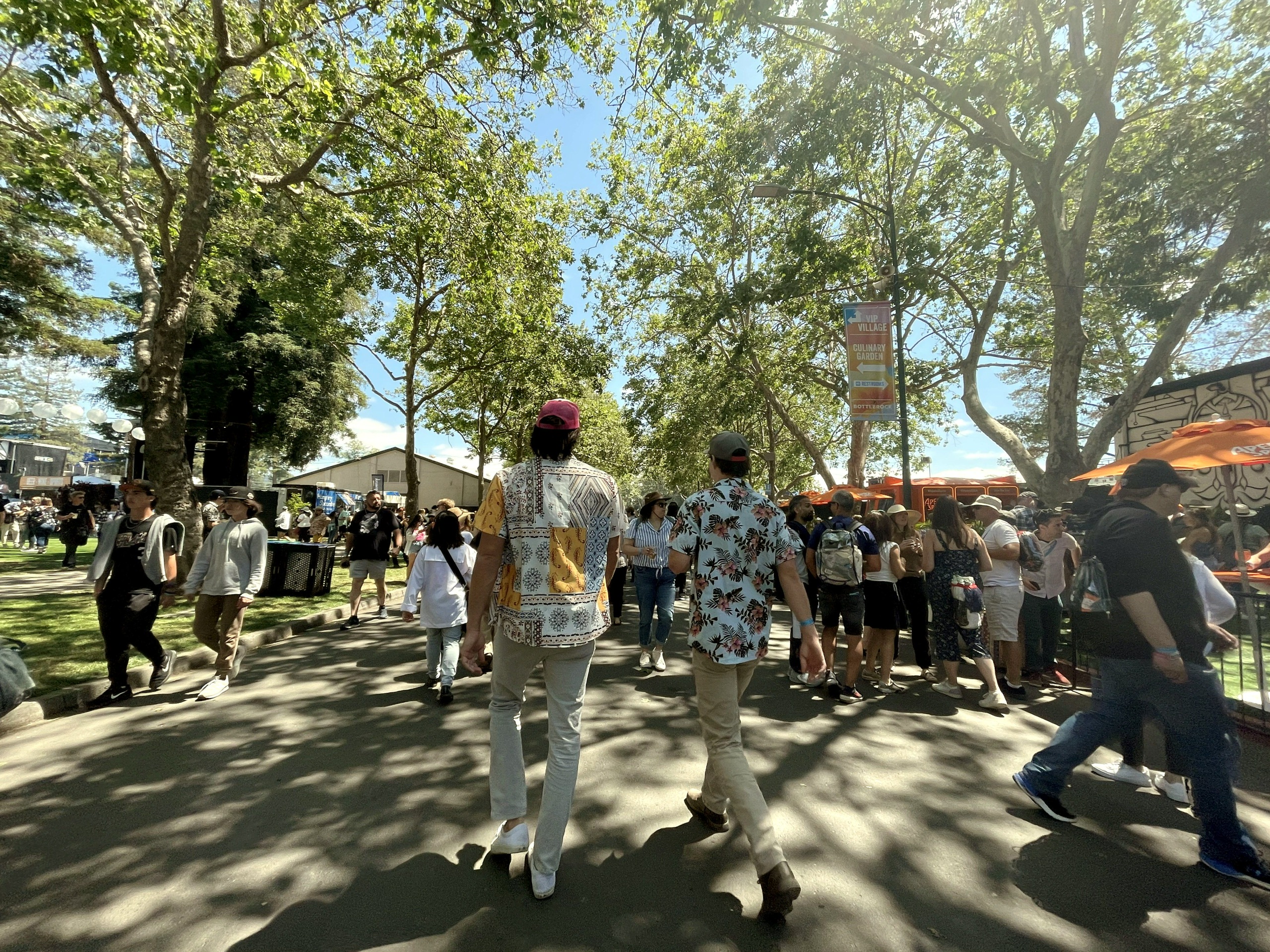 "Täällä on erittäin hyvä viinimenu" – kalifornialaisfestarilla viinillä on yhtä iso rooli kuin musiikilla