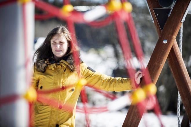 Joudun sanomaan ihmisille, että en tiedä, mihin äiti kuoli, sanoo Tiina Pihlajamäki. KUVA: Riitta Salmi