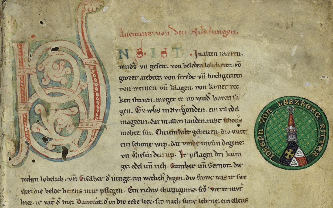 Tältä näyttää Nibelungenliedin käsikirjoitus noin vuodelta 1220.