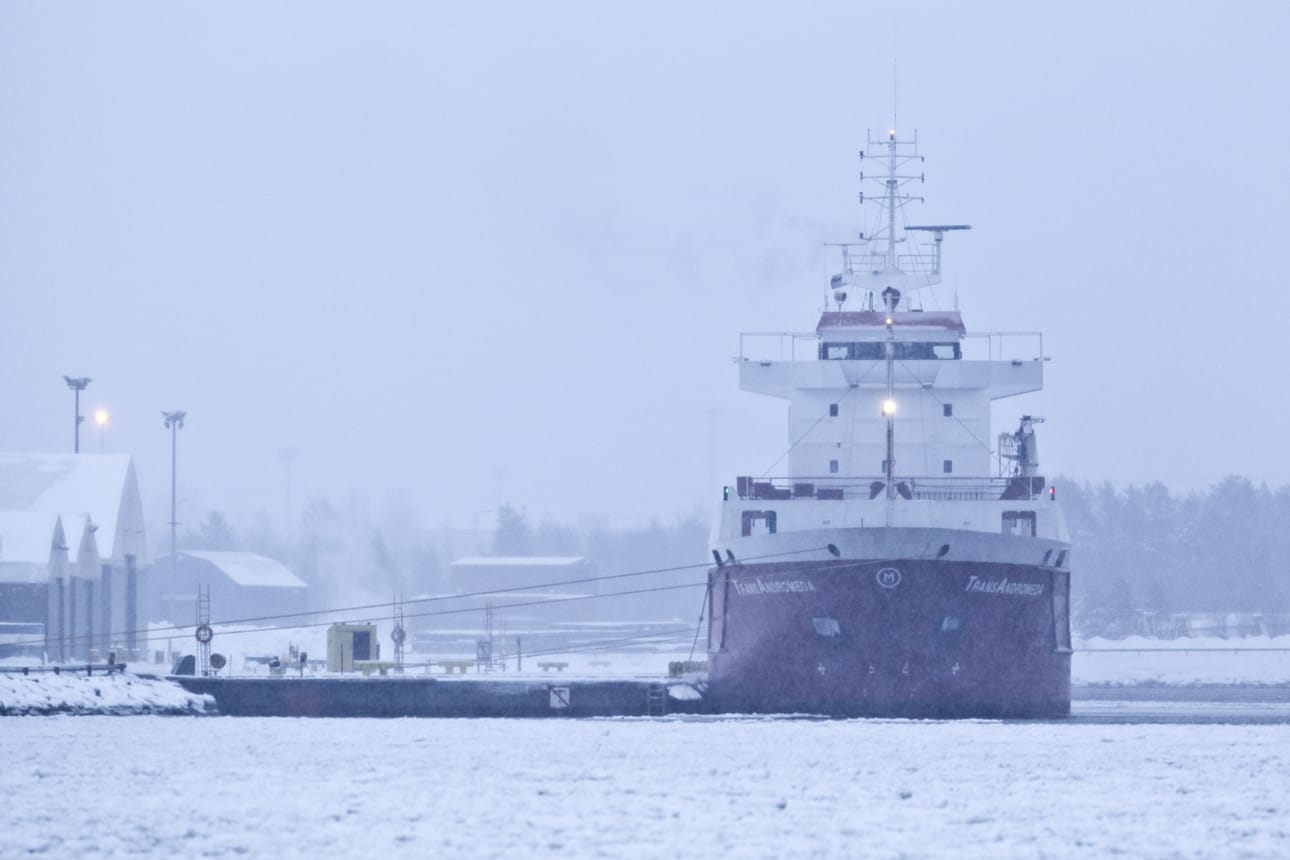 Kaupunginvaltuusto katsoi, että RORO-rampin rakentaminen hyödyttää satamaa.