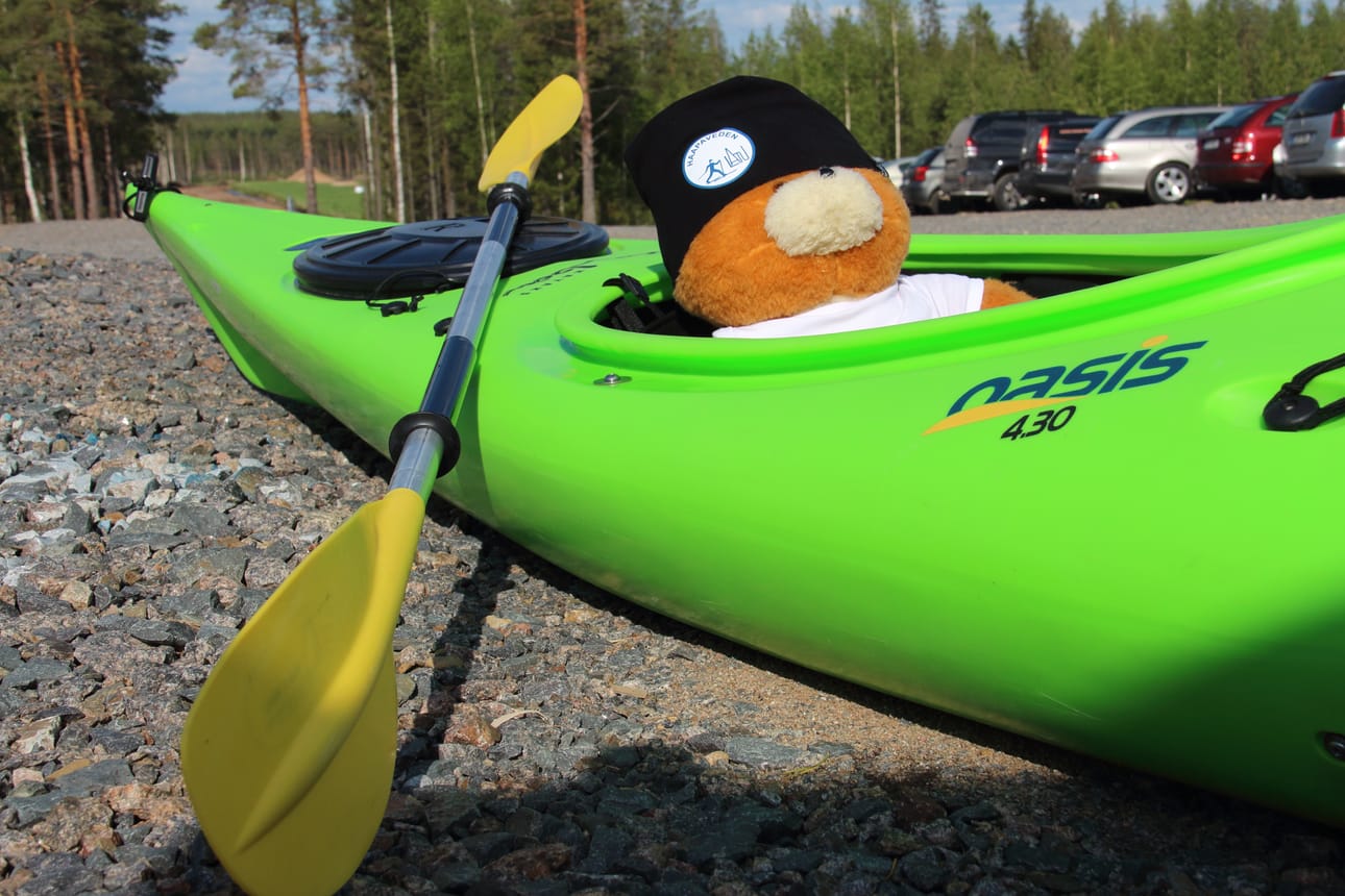 Haapaveden Latu on hankkinut vasta kajakkeja, joita voi vuokrata. Ne sijoitetaan Ainalin nuorisoseuralle, jonka lähettyvillä on runsaasti mielenkiintoisia melontavesiä.