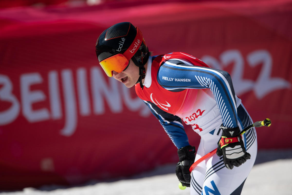 Kiiveri teki suomalaishistoriaa: paralympiahopeaa alppihiihdossa