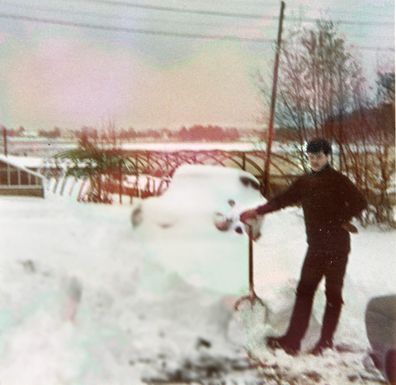 Rovaniemi päivälleen 50 vuotta sitten. Maanviljelysinsinööripiirin st-ajot (autosuunnistus) järjestettiin 5. lokakuuta 1968 Rovaniemellä. Kuvassa st-ajoon lähdössä kuvan rovaniemeläinen Kari Lankila Ahkiomaantieltä.