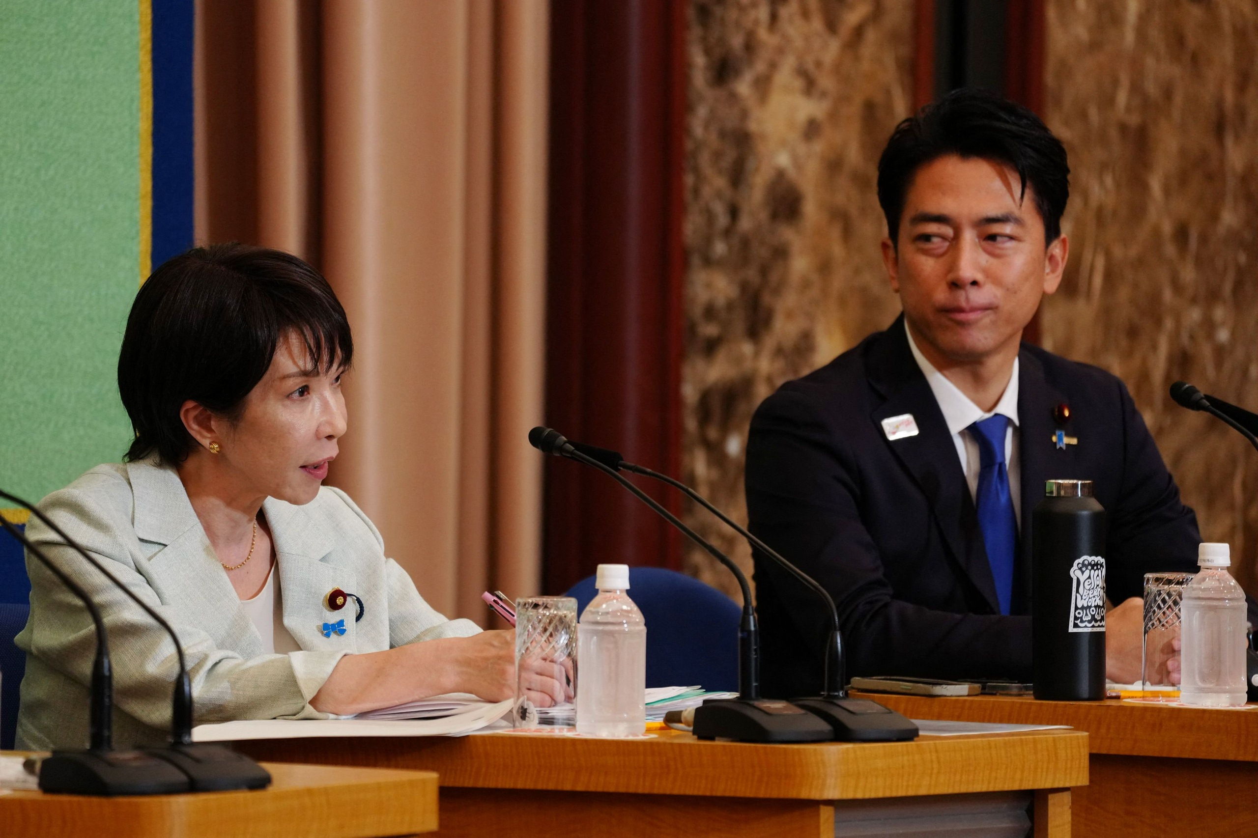 Japanin valtapuolue valitsee tänään uuden johtajan