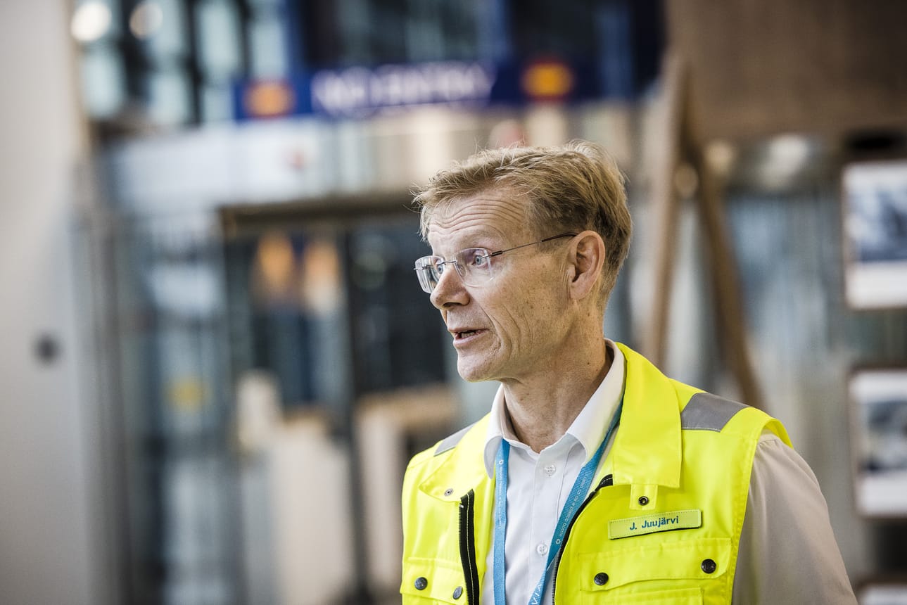 Rovaniemen lentoaseman päällikön Johan Juujärven mukaan näin haasteelliset sivutuuliolosuhteet ovat harvinaisia.