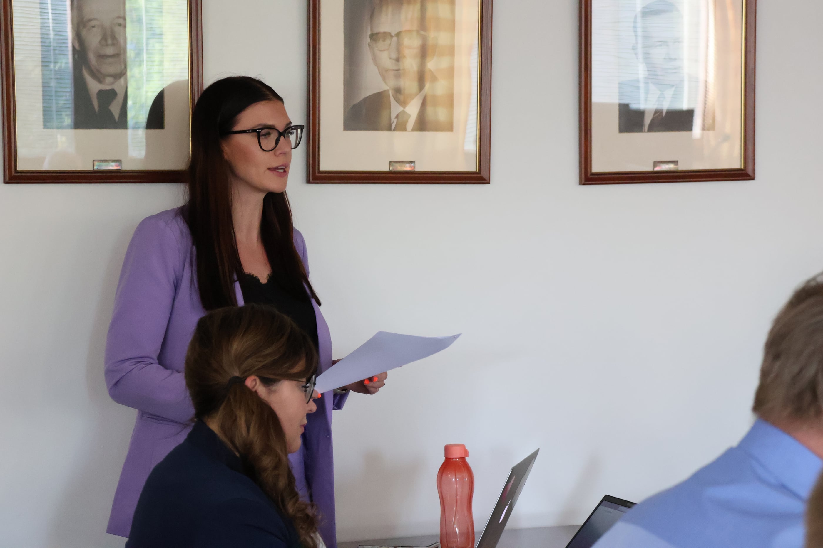 Isojoen lastenneuvolapalvelut aiotaan lakkauttaa – "Tämä on niin kylmää kyytiä", vetoomukseen nimiä kerännyt  Juulia Penttilä sanoo