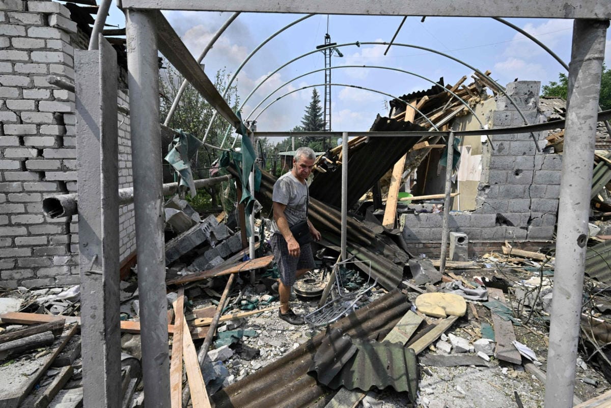Venäjän joukot moukaroivat "massiivisella" tykistötulella Slovjanskin kaupunkia Itä-Ukrainan Donetskissa. LEHTIKUVA/AFP